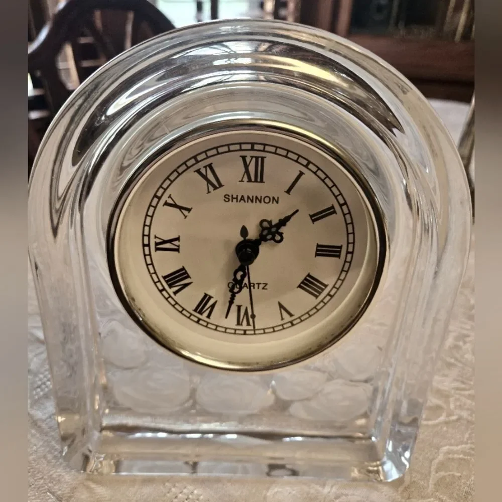 Clear Glass Mantel Clock with Roses